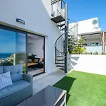 Casa Rocas Blancas